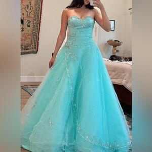 Quinceañera Dress - Strapless Corset